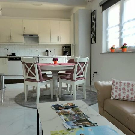 Apartment Grazia Pula Eksteriør billede