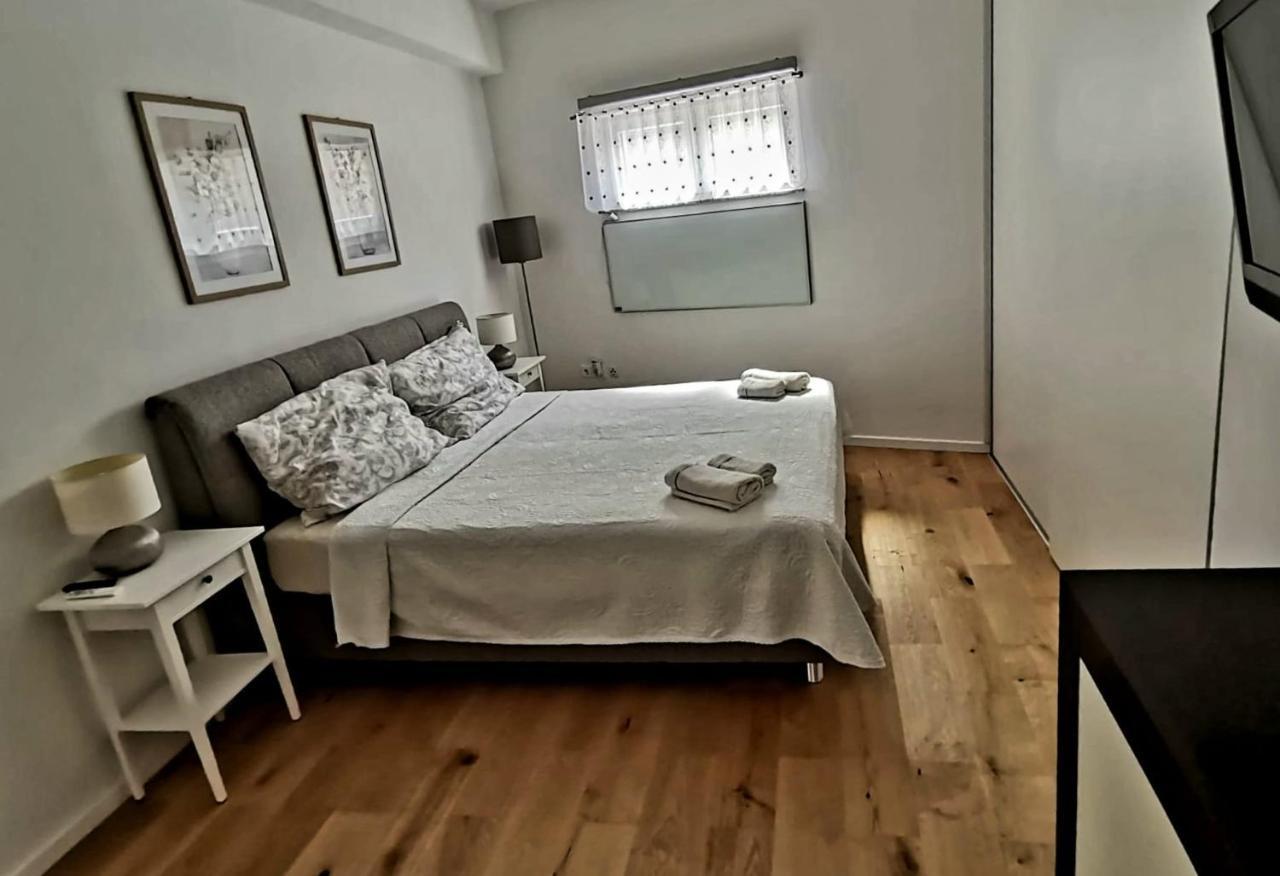 Apartment Grazia Pula Eksteriør billede